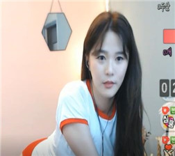骚气的女主播摆弄舞姿3000000-001539