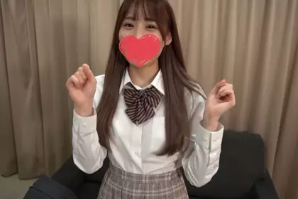 平日是W服务日！2人的性感治疗师连续射精