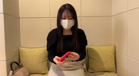 FC2-PPV-3464653 敏感すぎる看护学生とハメ撮り。
