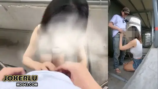 地方人妻迫不及待的在天台上开干 十三号天使